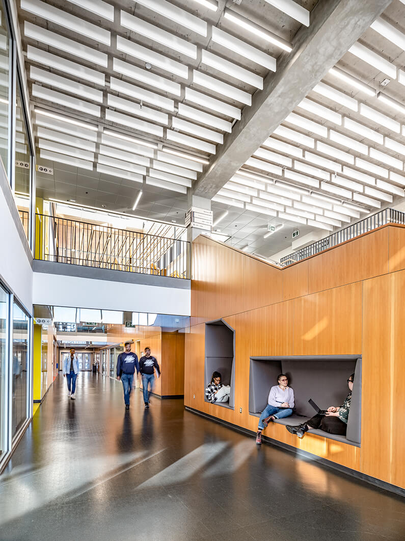 SFU_SUB_Interior