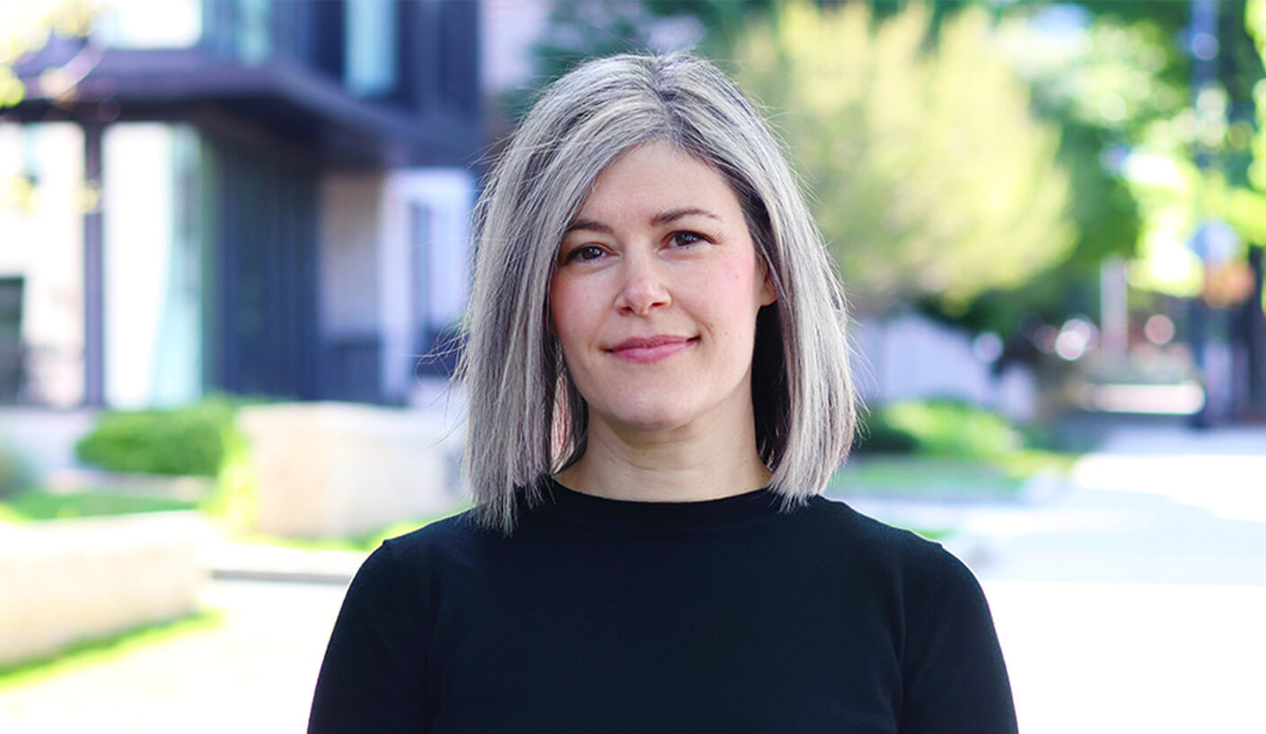 headshot of Erika Kane outside